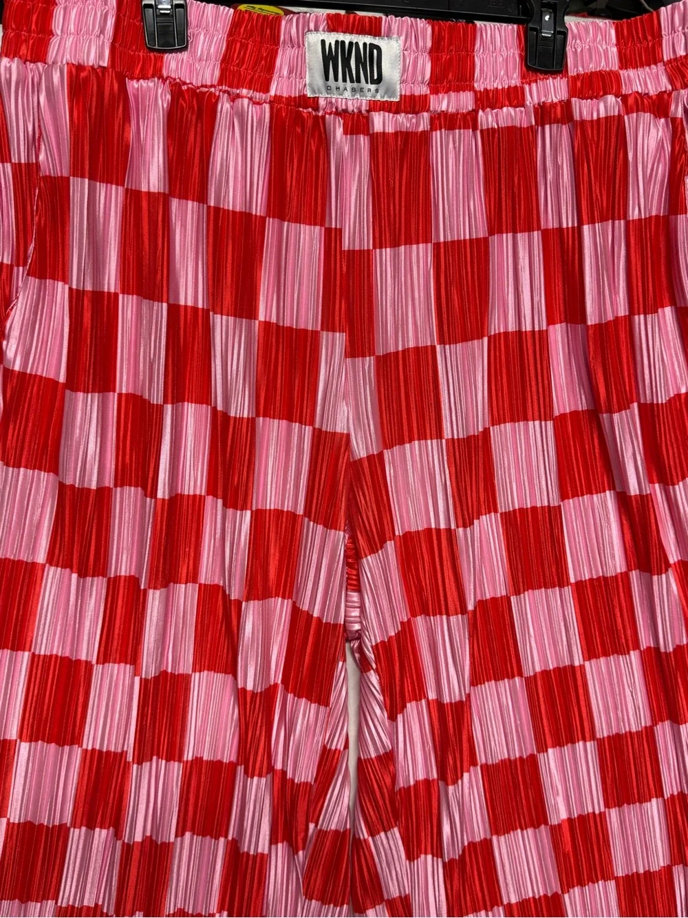 WKND by Chaser Checkered Plisse Pants - Red & Pink 4XL - Picture 8 of 8
